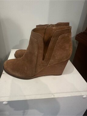 Lucky Brand Tan Suede Wedge Ankle Booties